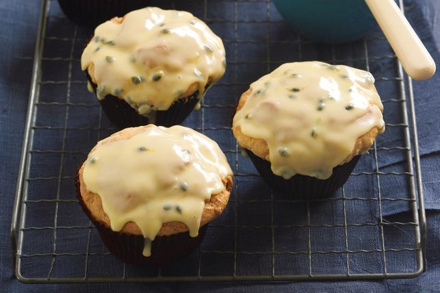 Banana Muffins With Icing Of Passion Fruit Glace brunch recipes