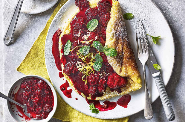 Berry Omelette