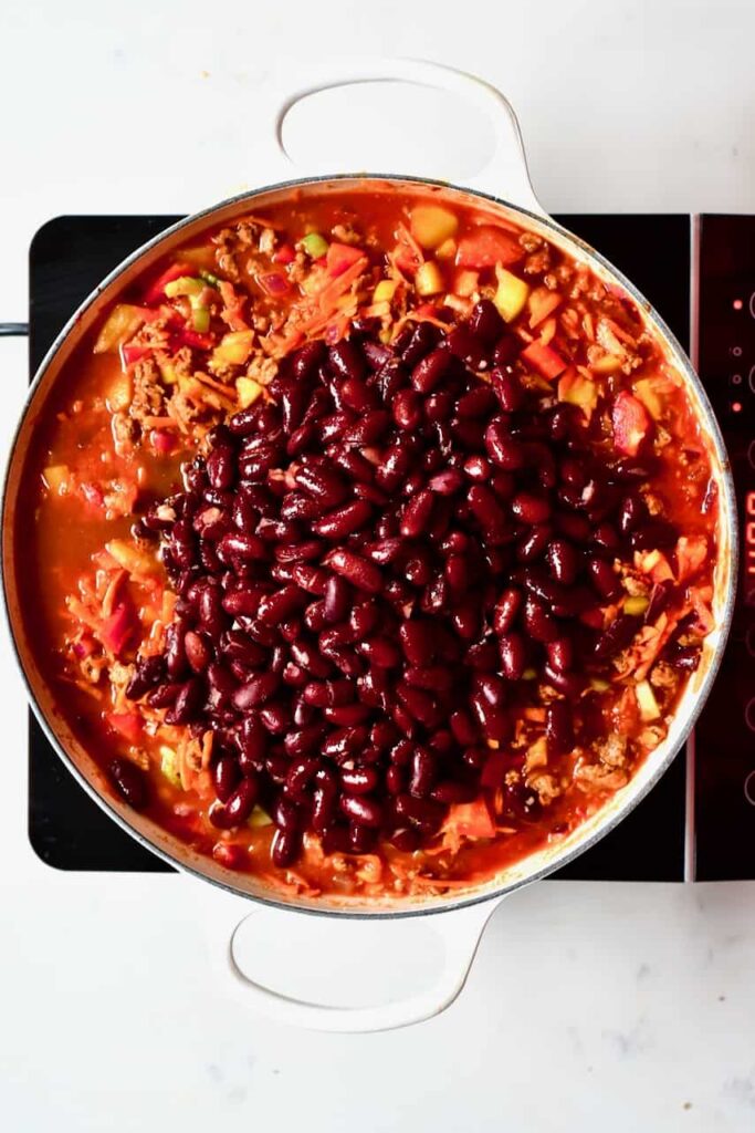 add kidney beans in Chili Con Carne