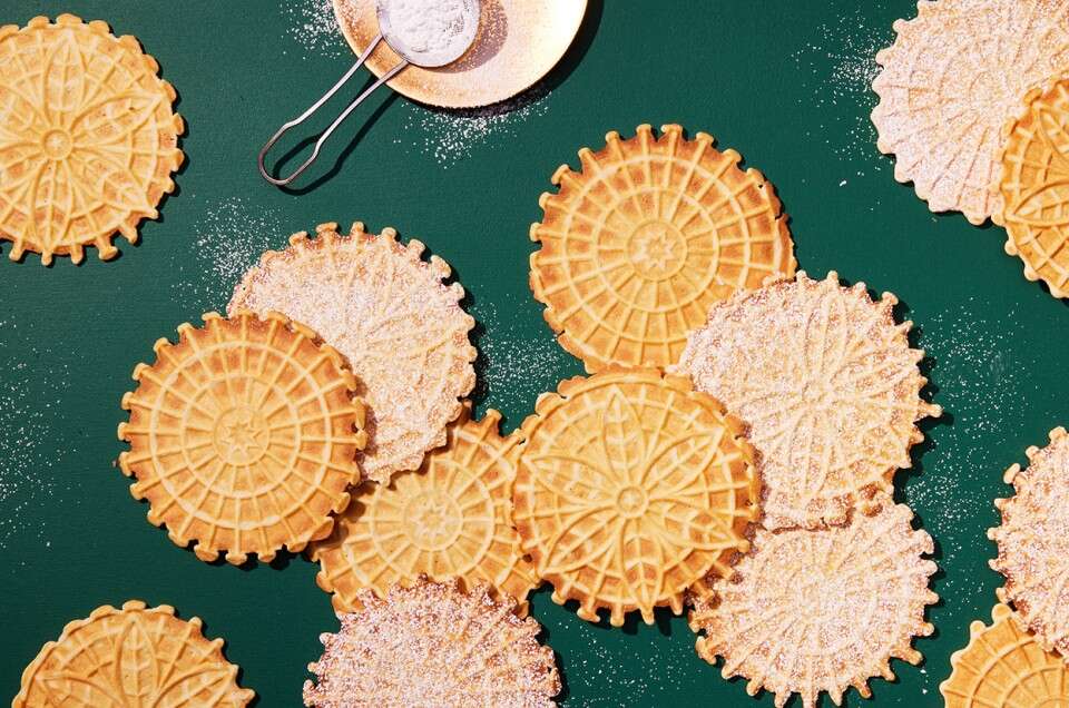 Pizzelle Cookies